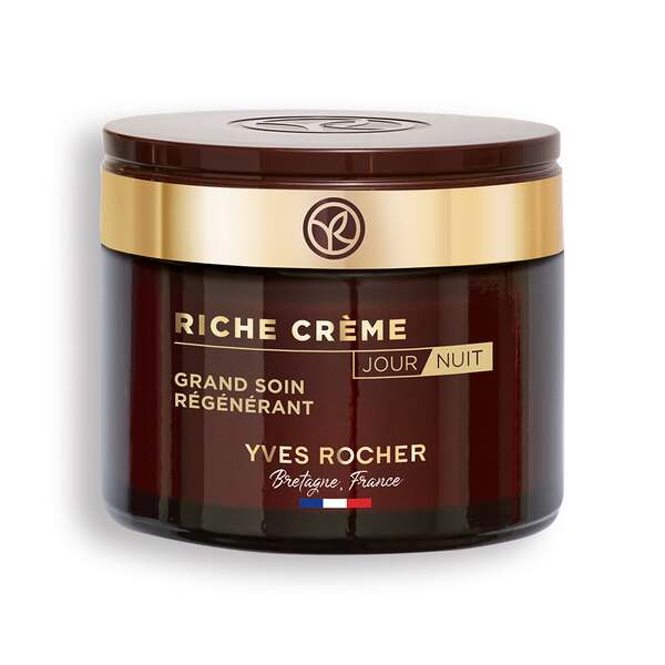 Crema regeneratoare cu 30 de uleiuri pretioase cutie 75 ml de la Yves Rocher
