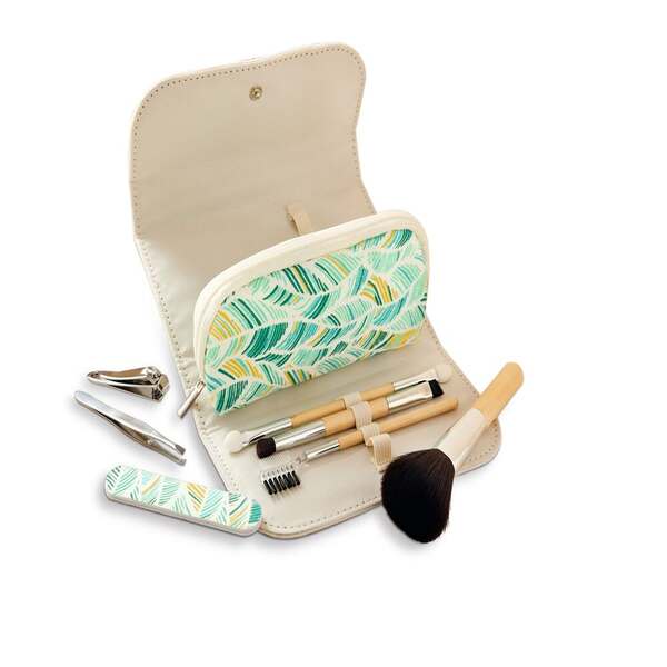 Set de accesorii cosmetice de la Yves Rocher